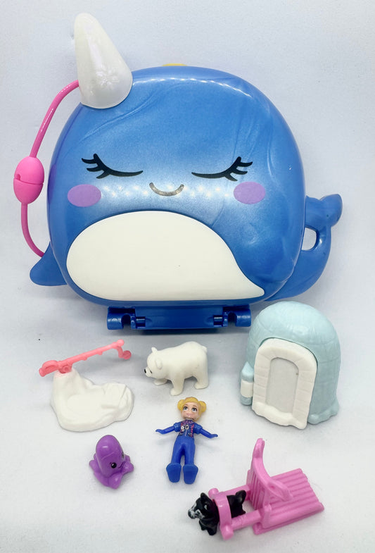 Polly Pocket 2019 Freezin Fun Narwhal Playset GKJ52
