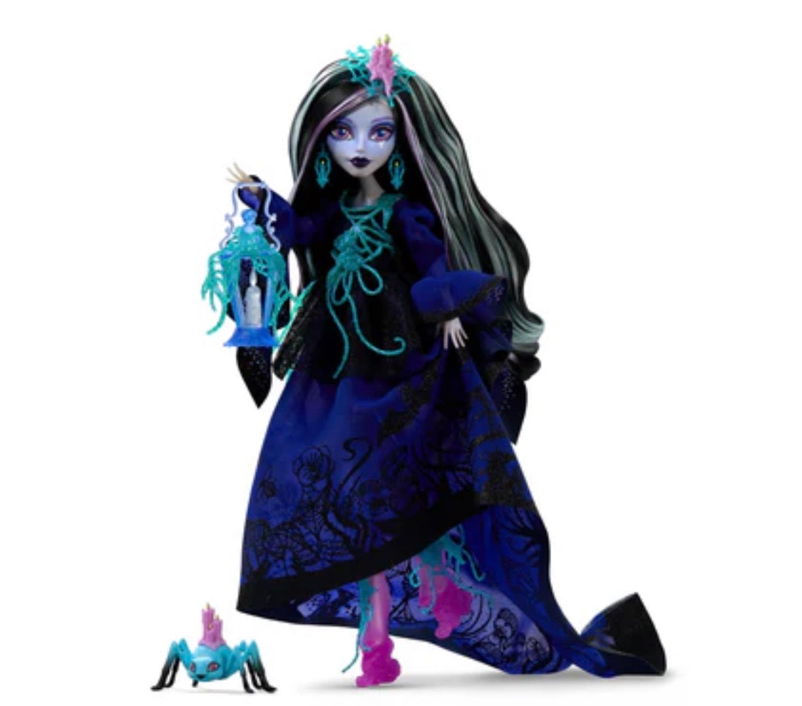 Monster High Designer Series Lenore Loomington Doll