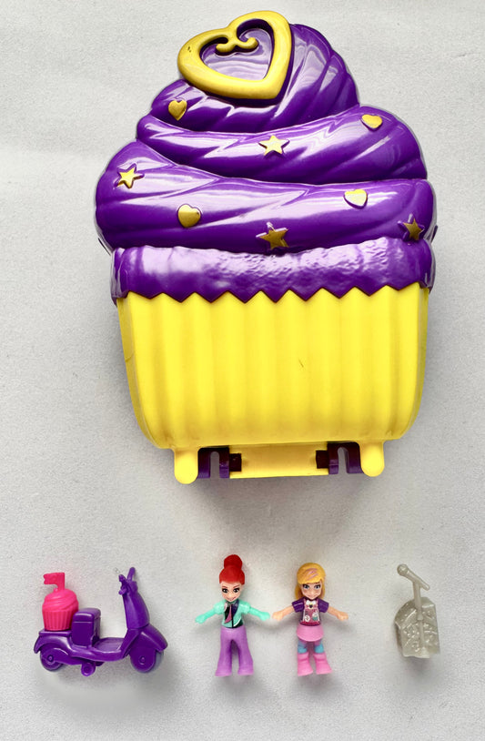 Polly Pocket Cupcake Sweet Treat Cafe Playset 2017 FRY36