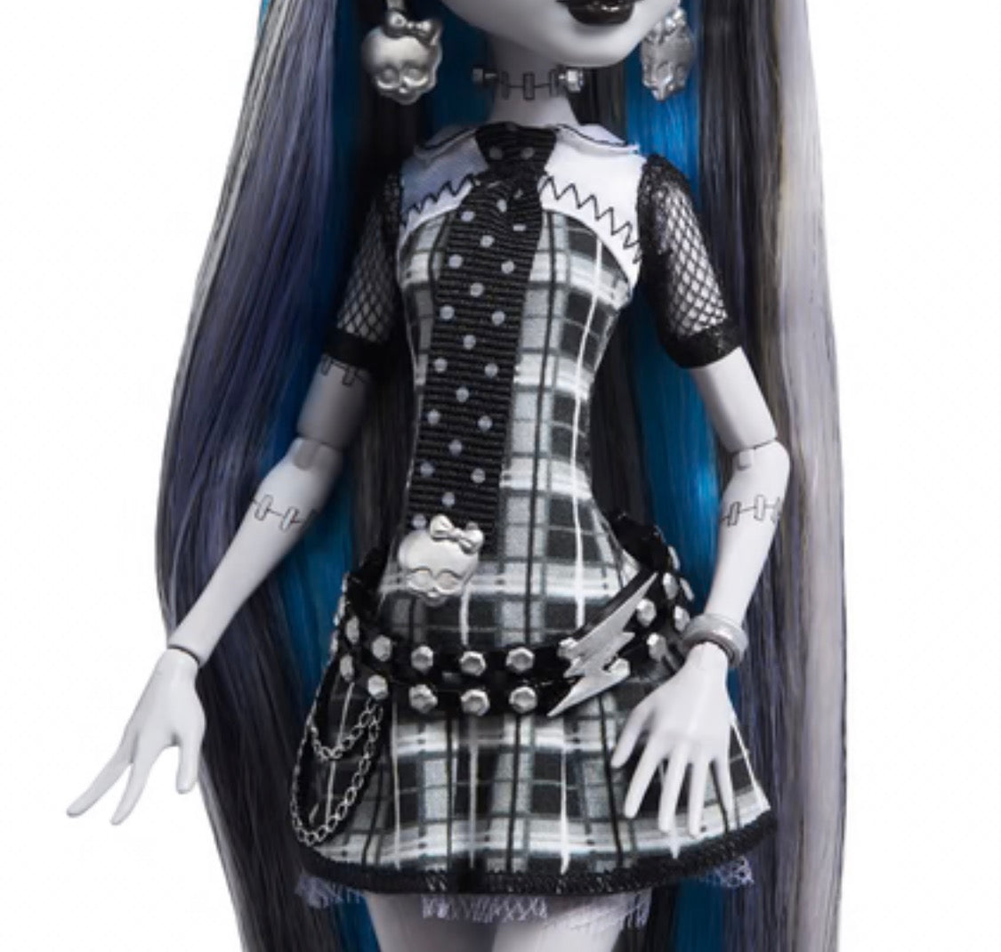 Monster High Reel Drama Frankie Stein Doll