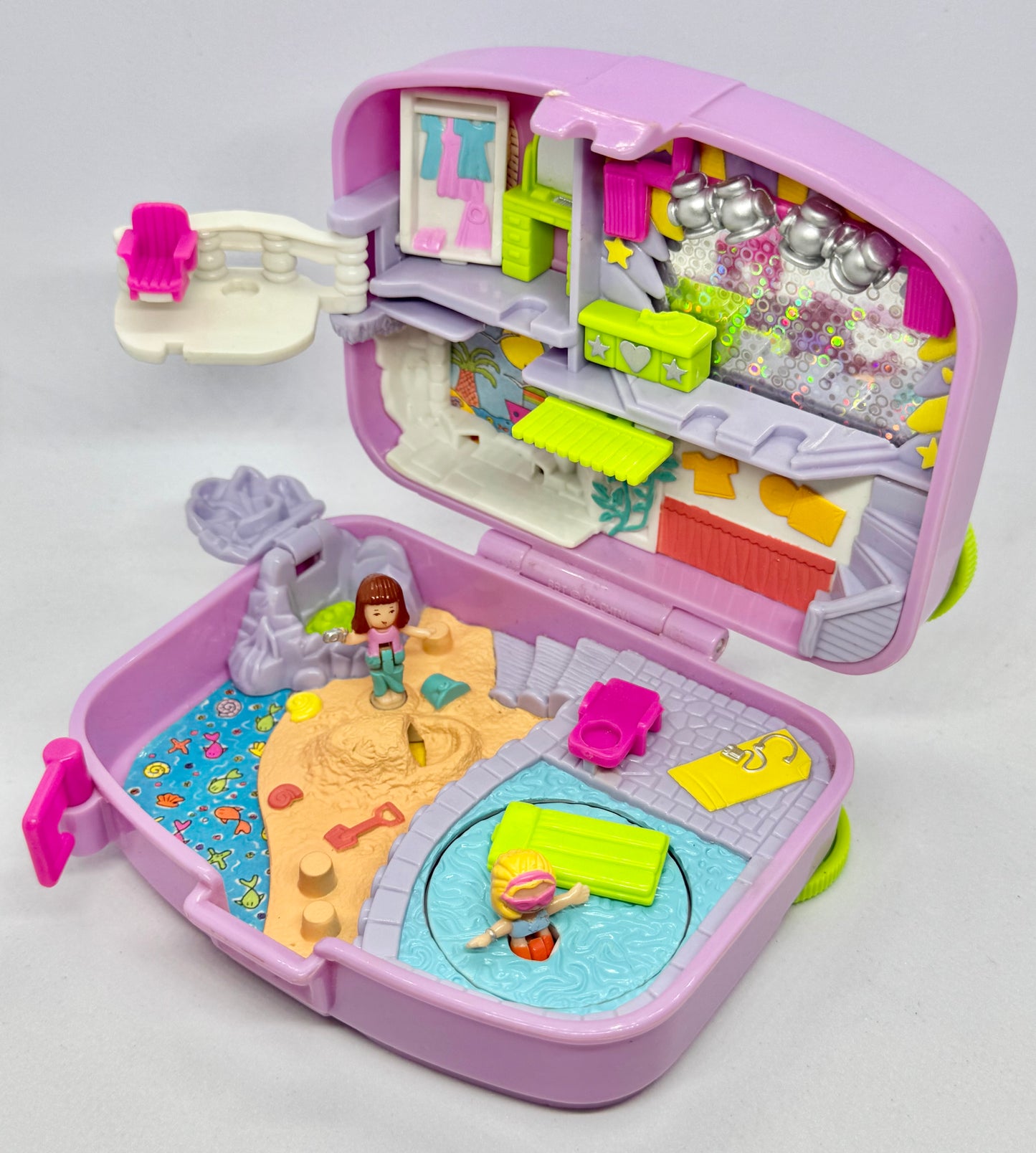 1996 Polly Pocket Holiday Fun Playset