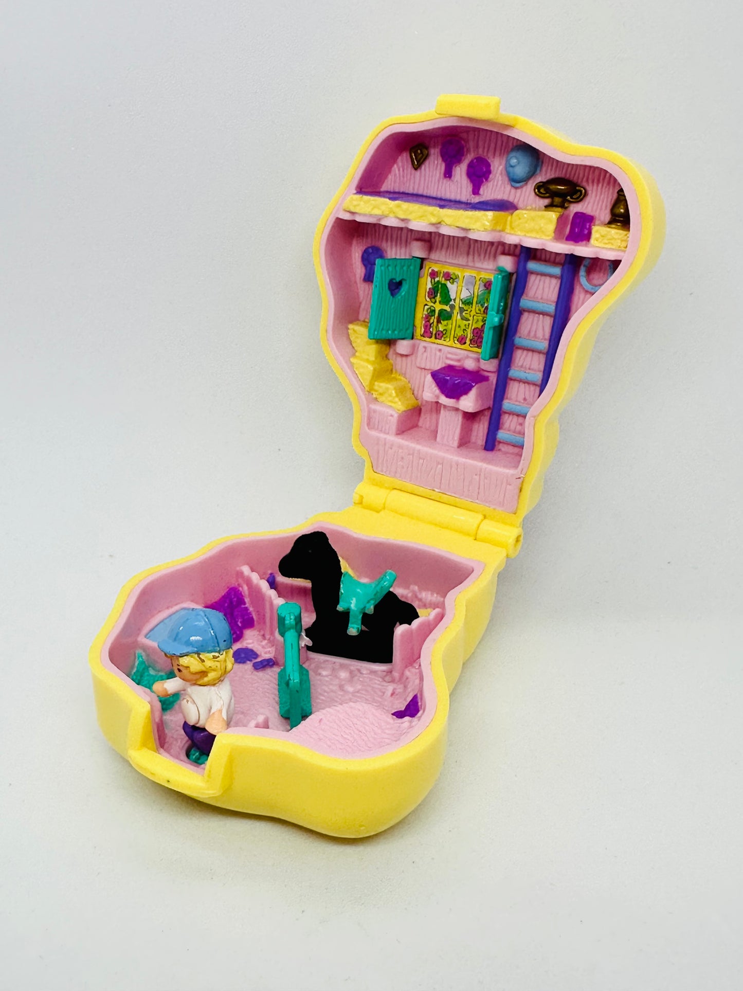1994 Polly Pocket Pony Ridin Playset