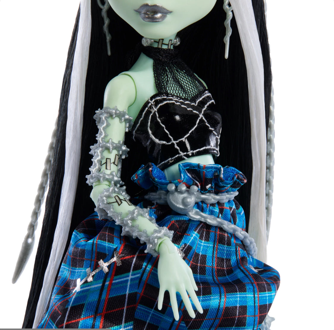 Monster High Stitched in Style Frankie Stein Doll image 3