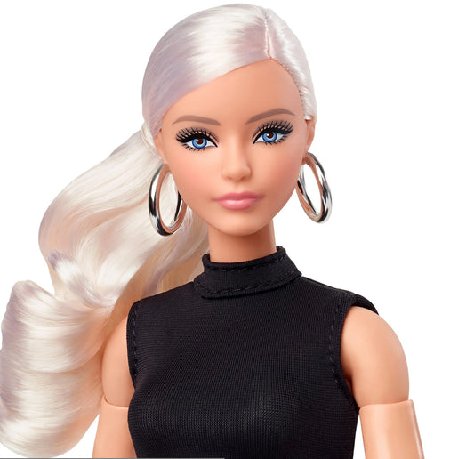 Barbie Signature Barbie Basics 2025 Series 1, Doll 2 image 0