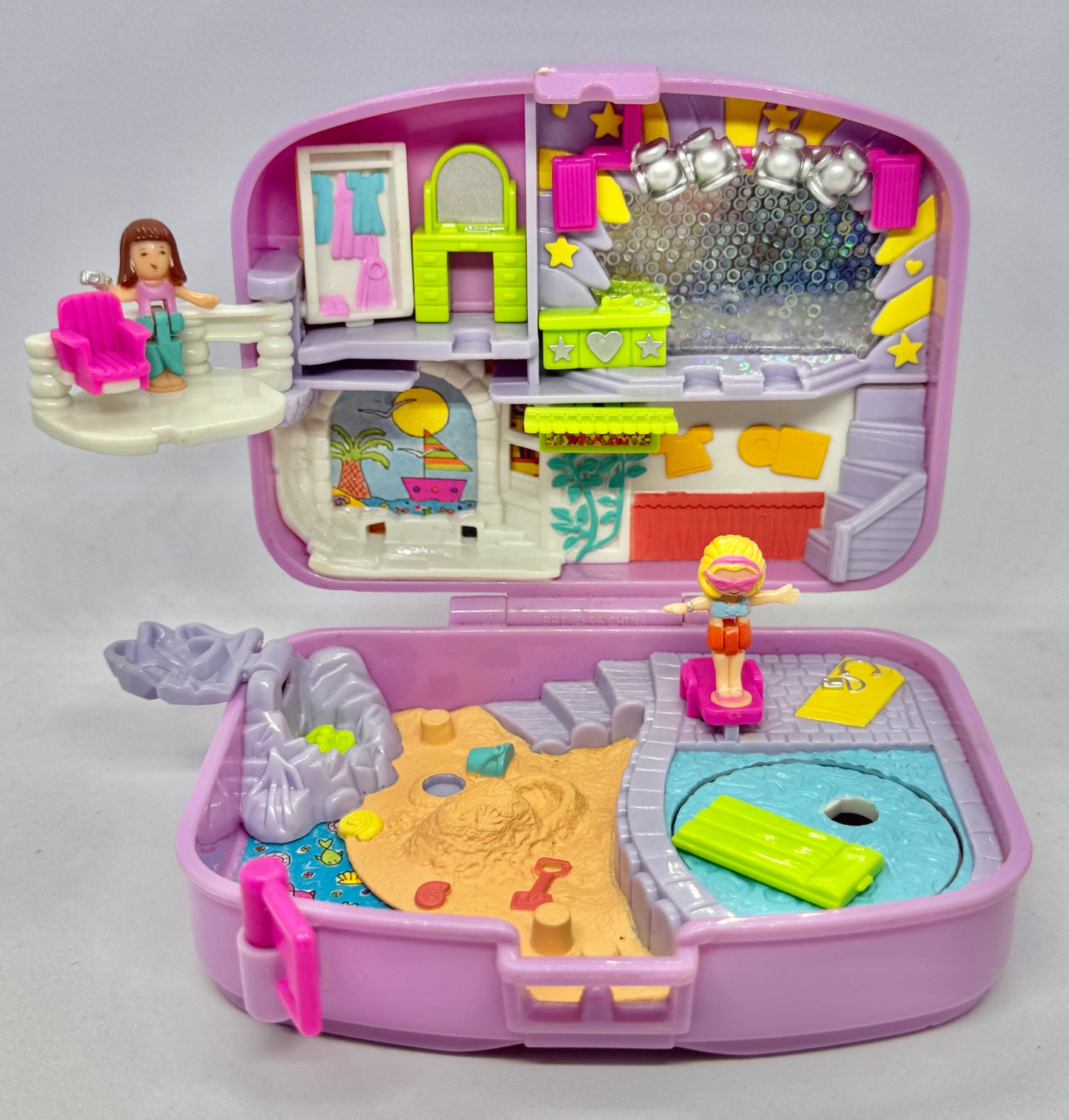 1996 Polly Pocket Holiday Fun Playset
